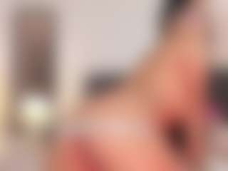 DaniLopezzz ®'s Live Sex Cam Show
