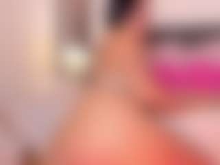 DaniLopezzz ®'s Live Sex Cam Show