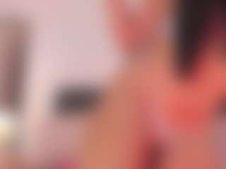 DaniLopezzz ®'s Live Sex Cam Show