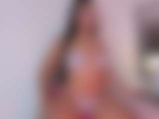 DaniLopezzz ®'s Live Sex Cam Show