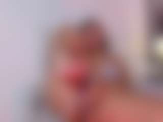 DaniLopezzz ®'s Live Sex Cam Show