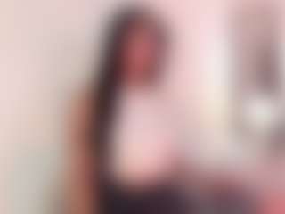 Live cam show with DaniLopezzz ® - College Latina on Camsoda | colombia