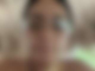 DaniLopezzz ®'s Live Sex Cam Show