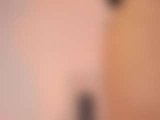 DaniLopezzz ®'s Live Sex Cam Show