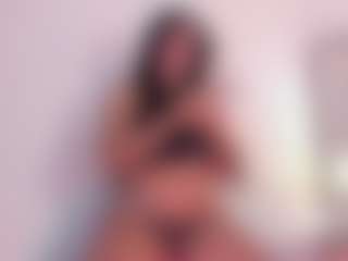 DaniLopezzz ®'s Live Sex Cam Show