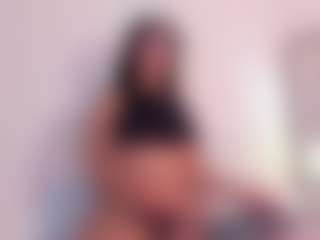 DaniLopezzz ®'s Live Sex Cam Show