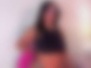 DaniLopezzz ®'s Live Sex Cam Show