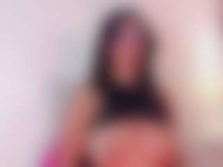 DaniLopezzz ®'s Live Sex Cam Show