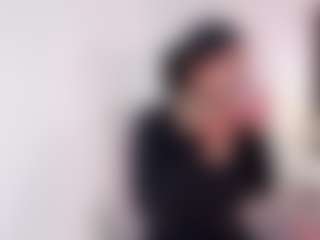 DaniLopezzz ®'s Live Sex Cam Show