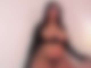DaniLopezzz ®'s Live Sex Cam Show