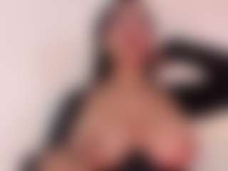 DaniLopezzz ®'s Live Sex Cam Show