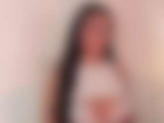 Live cam show with DaniLopezzz ® - Shaved Pussy on Soda Cam