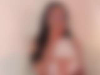 DaniLopezzz ®'s Live Sex Cam Show