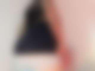 DaniLopezzz ®'s Live Sex Cam Show