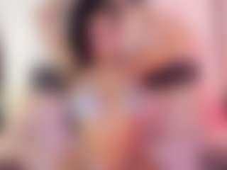 DaniLopezzz ®'s Live Sex Cam Show