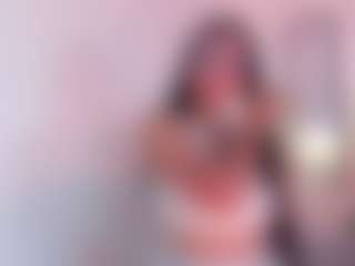 DaniLopezzz ®'s Live Sex Cam Show
