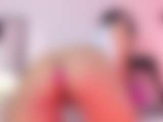 Live cam show with DaniLopezzz ® - Strip Latina on CamwithHer | colombia