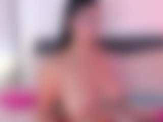 DaniLopezzz ®'s Live Sex Cam Show