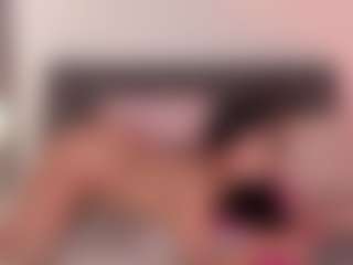 DaniLopezzz ®'s Live Sex Cam Show