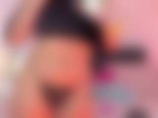 Live cam show with DaniLopezzz ® - Shaved Pussy on Lustler