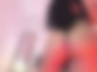 Live cam show with DaniLopezzz ® - Petite Toys on studioflirtlive.com