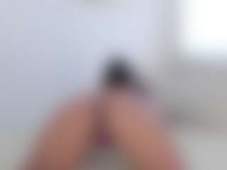 DaniLopezzz ®'s Live Sex Cam Show