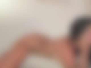 DaniLopezzz ®'s Live Sex Cam Show