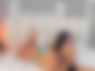 Live cam show with DaniLopezzz ® - Shaved Pussy Latina on Camsoda