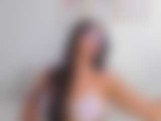 DaniLopezzz ®'s Live Sex Cam Show