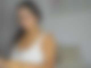 DaniLopezzz ®'s Live Sex Cam Show