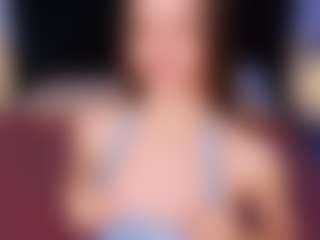 Live cam show with elizzzza - Fingering on Dolls Live