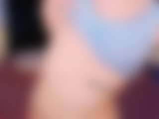 Live cam show with elizzzza - Moaning on Cam Slut