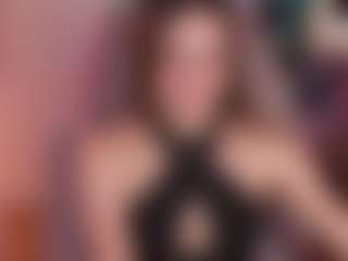 Live cam show with elizzzza - Moaning on TeamSkeetLive