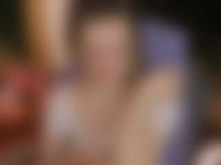 Live cam show with elizzzza - Skinny White on sexylivex.com
