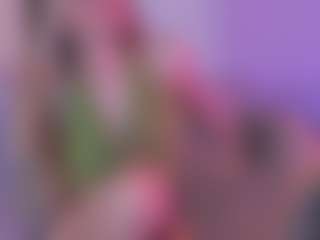 Live cam show with elizzzza - Moaning on CamSodaAdn