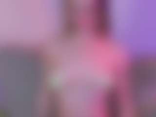 Live cam show with elizzzza - Moaning on SpunkLive
