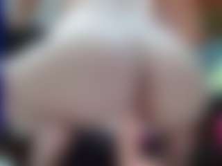 Live cam show with hannasohiia - Ass Clapping on madthumbs