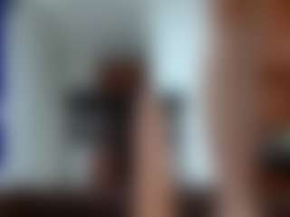 Live cam show with hannasohiia - Flashing on madthumbs