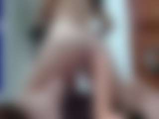 Live cam show with hannasohiia - Ass Clapping on AdultVida.com