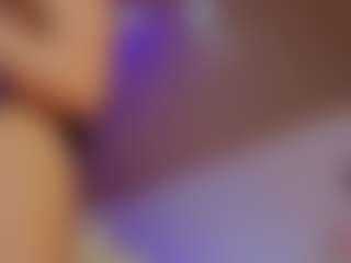 Live cam show with Miller-Vanessa - Smoke on Uber Horny