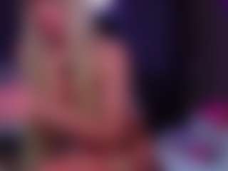 Live cam show with NicoleHampton - Fingers on camtv