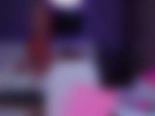 Live cam show with NicoleHampton - Sexy on eurowanks.com