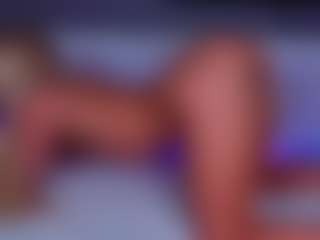 Live cam show with NicoleHampton - Nature on livesuperchat.net