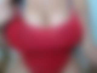 RoseBigTits's Live Sex Cam Show