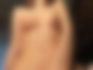 Live cam show with CatherineDeep - Upskirt on Cam Slut