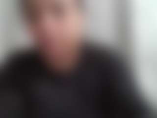 charis-bellota's Live Sex Cam Show