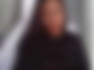 charis-bellota's Live Sex Cam Show