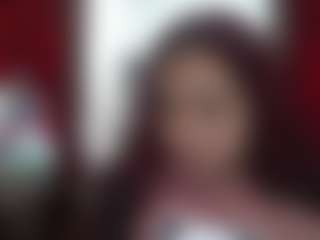 charis-bellota's Live Sex Cam Show