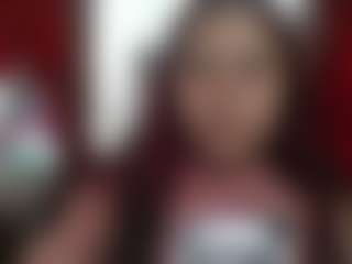 charis-bellota's Live Sex Cam Show