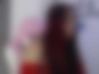 charis-bellota's Live Sex Cam Show